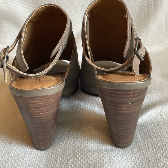 Lucky Brand Obashi peep toe shoes - Picture 3 of 10